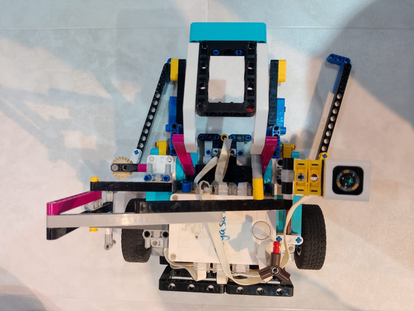 Team Pegasus' WRO RoboMission competition robot